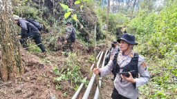Polres Magetan dan Perhutani Perkuat Mitigasi Karhutla di Cemorosewu, Bangun Ilaran Api Sejauh 1,8 Km