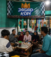 Tasyakuran Sederhana, Warkop Jagad Kopi Resmi Dibuka di Jalan Pawiyatan Bubutan Surabaya
