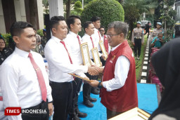 Bongkar Mafia BBM Subsidi, Satreskrim Polres Probolinggo Diganjar Penghargaan Kapolda Jatim.
