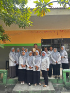 Membangun Generasi Emas: DP3A Kota Surabaya Gelar Dinamika Arek Suroboyo Hebat (DASH) Bersama Plato Foundation Di SMP PG