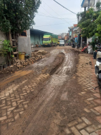 Proyek Dana Kelurahan Asemrowo Surabaya Disorot, Diduga Terjadi Penyimpangan Proyek Infrastruktur.