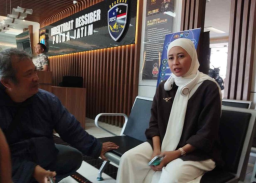 Terkait Dugaan Arisan Online Bodong, Selebgram Ratu Felisha Penuhi Panggilan Penyidik Ditresiber Polda Jatim