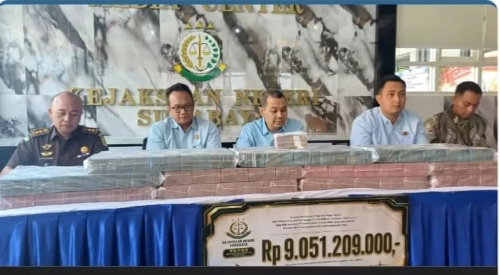 Kejari Surabaya Setor Rp 9 Miliar Hasil Rampasan kasus Judi Online ke Negara