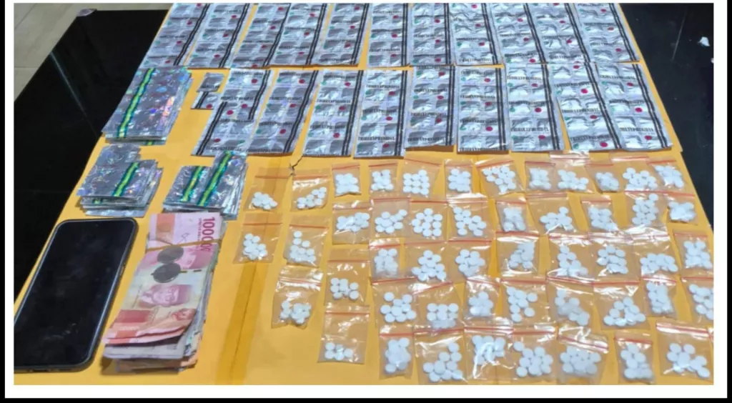 Satnarkoba Polres Ngawi Ungkap Kasus, Ribuan Okerbaya dan 2 Pelaku diamankan