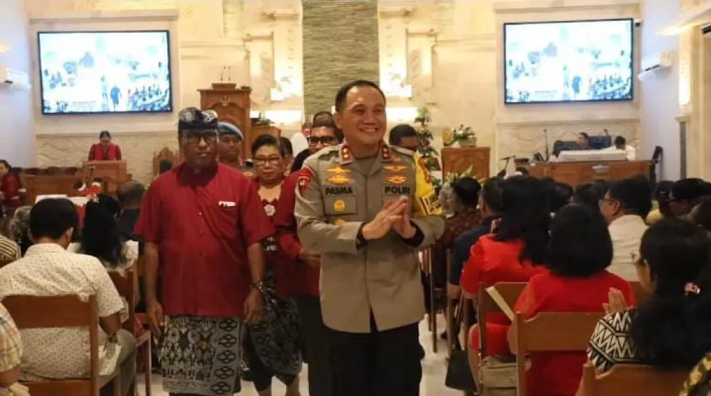 Polda Bali Gelar Minggu Kasih di GKPB Kristus Kasih