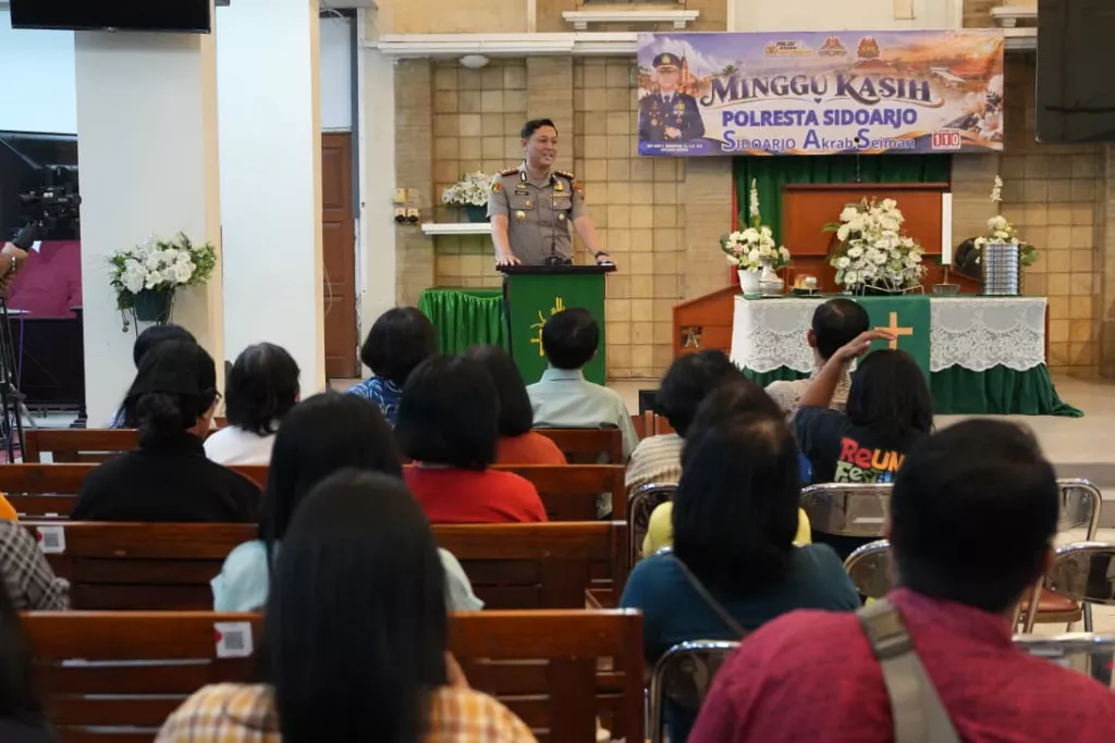 Kapolresta Sidoarjo Gelar Minggu Kasih Bersama Jemaat GKI, Perkuat Toleransi Antar umat Beragama