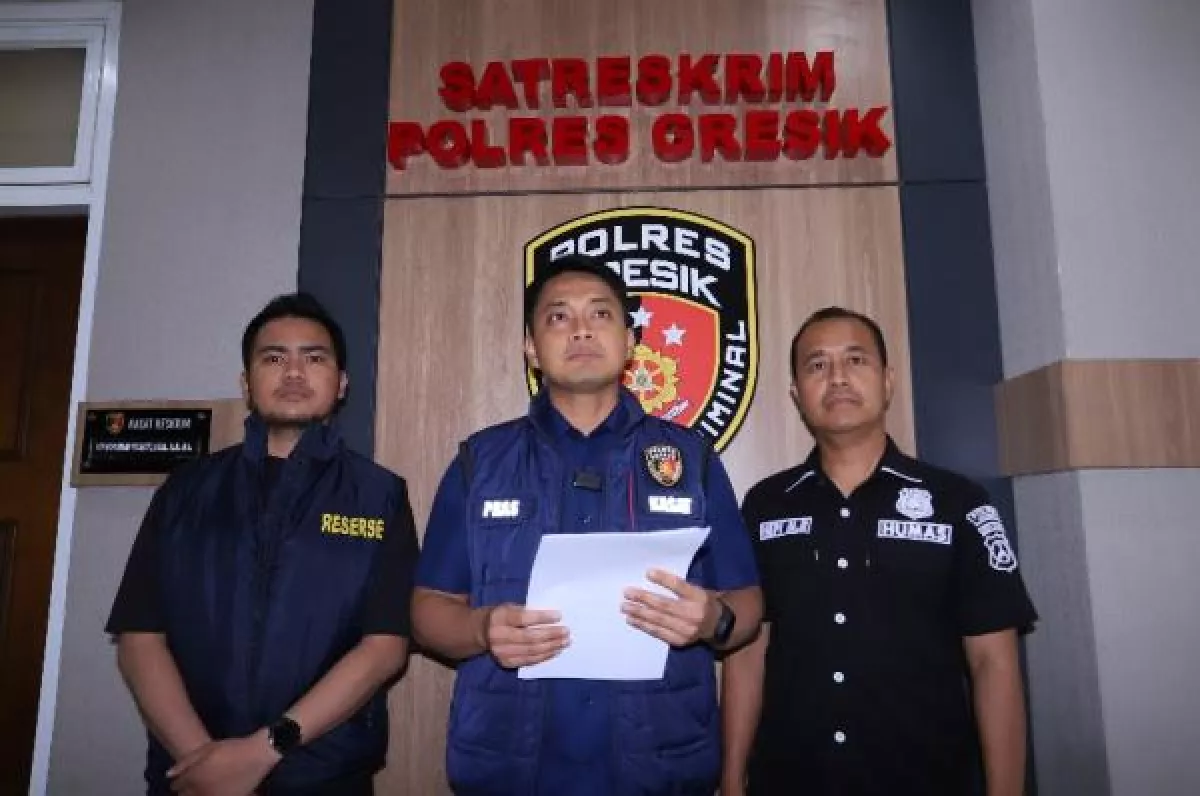 Satreskrim Polres Gresik Tangkap 2 Pelaku Pencurian Motor di Rest Area Wahas.