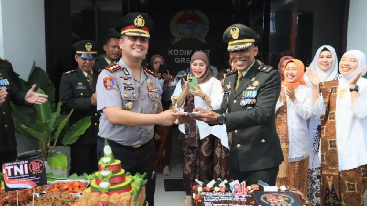 HUT ke-81 TNI, Polres Gresik Beri Kejutan ke Makodim
